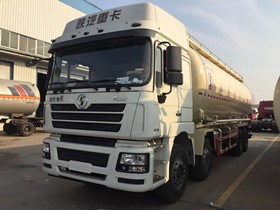 陜汽德龍F(tuán)3000 40立方粉粒物料運(yùn)輸車